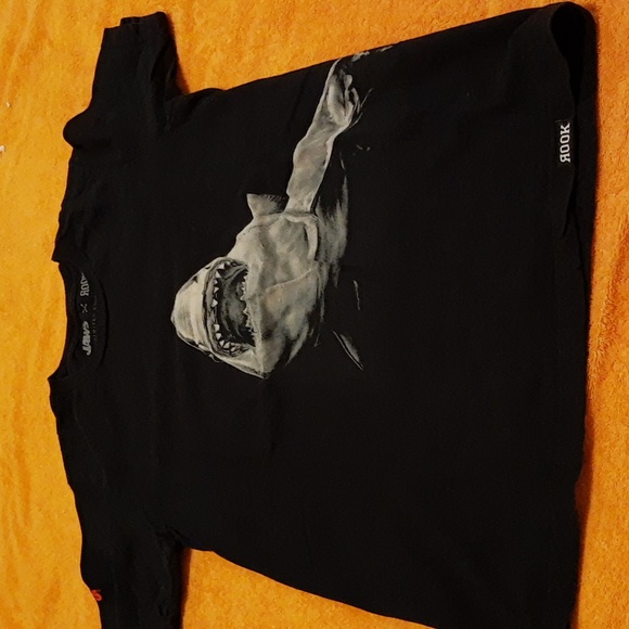 Jaws X Rook limited edition collaboration t-shirt men's size small - Picture 1 of 7